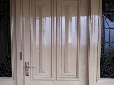 Door detailed painting